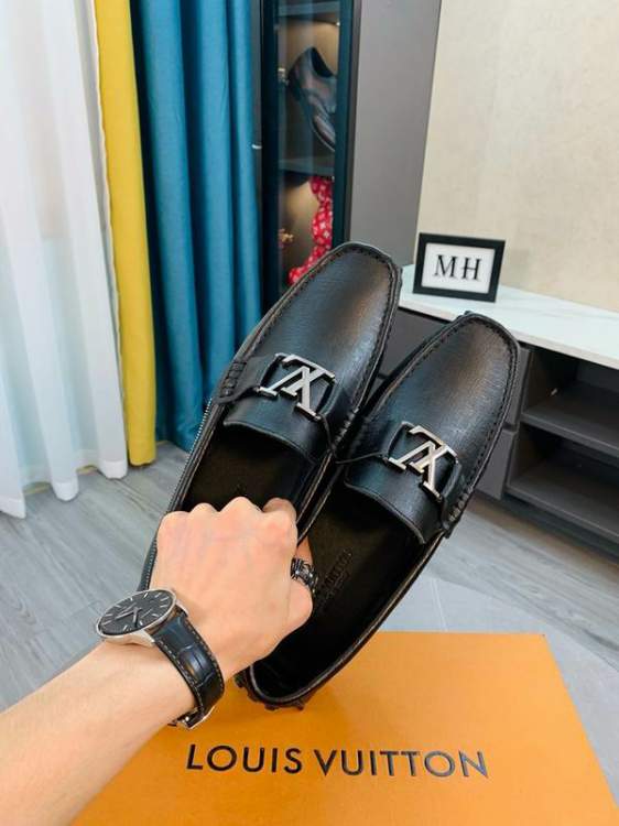 Picture of Louis Vuitton Shoes _SKULVsz38-44mnf070312191